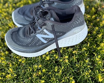 Zapatillas de running New Balance para mujer, talla 7, talla 37.5 (Euro), color negro, gris y blanco, WMORBK