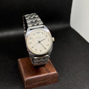 Vintage Watch Raketa 22 jewels made in the USSR