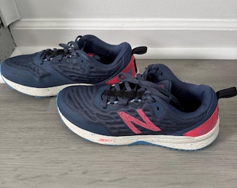 Zapatillas de running New Balance Nitrel V3 WTNTRCC3 azules y rosas con cordones para mujer, talla 8 US.