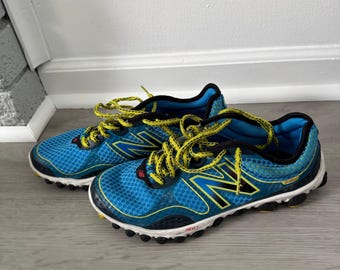 Zapatillas de entrenamiento cruzado New Balance M3090BG2 para hombre, talla US 8.5.