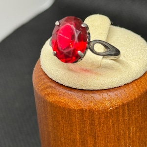 Vintage USSR Silver Ring 875, Size 7.5