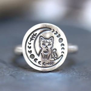 Sterling Silver Cat Ring Celestial Cat Ring Moon Phase Ring Mystic Style Moon Cat Ring Witch Ring Witch Jewelry Witchy Rings Cat Rings