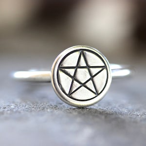 Pentacle Ring Sterling Silver Witch Ring Wiccan Ring Silver Pentacle Ring Witch Jewelry Spiritual Ring Star Ring Pentagram Ring Magic Ring