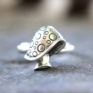 Mushroom Ring Mushroom Jewelry Sterling Silver Forest Ring Fairy Ring Nature Ring Woodland Ring Magic Mushroom Ring