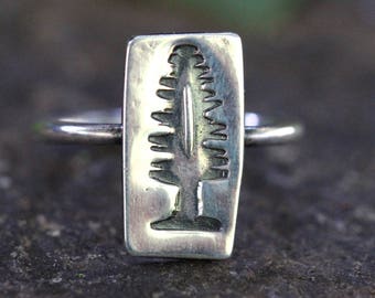 Anillo de pino, joyería de árbol, anillo de naturaleza, anillo de bosque, joyería de naturaleza, anillo apilable de plata esterlina, anillos apilables, anillo de árbol de plata, anillo de plata