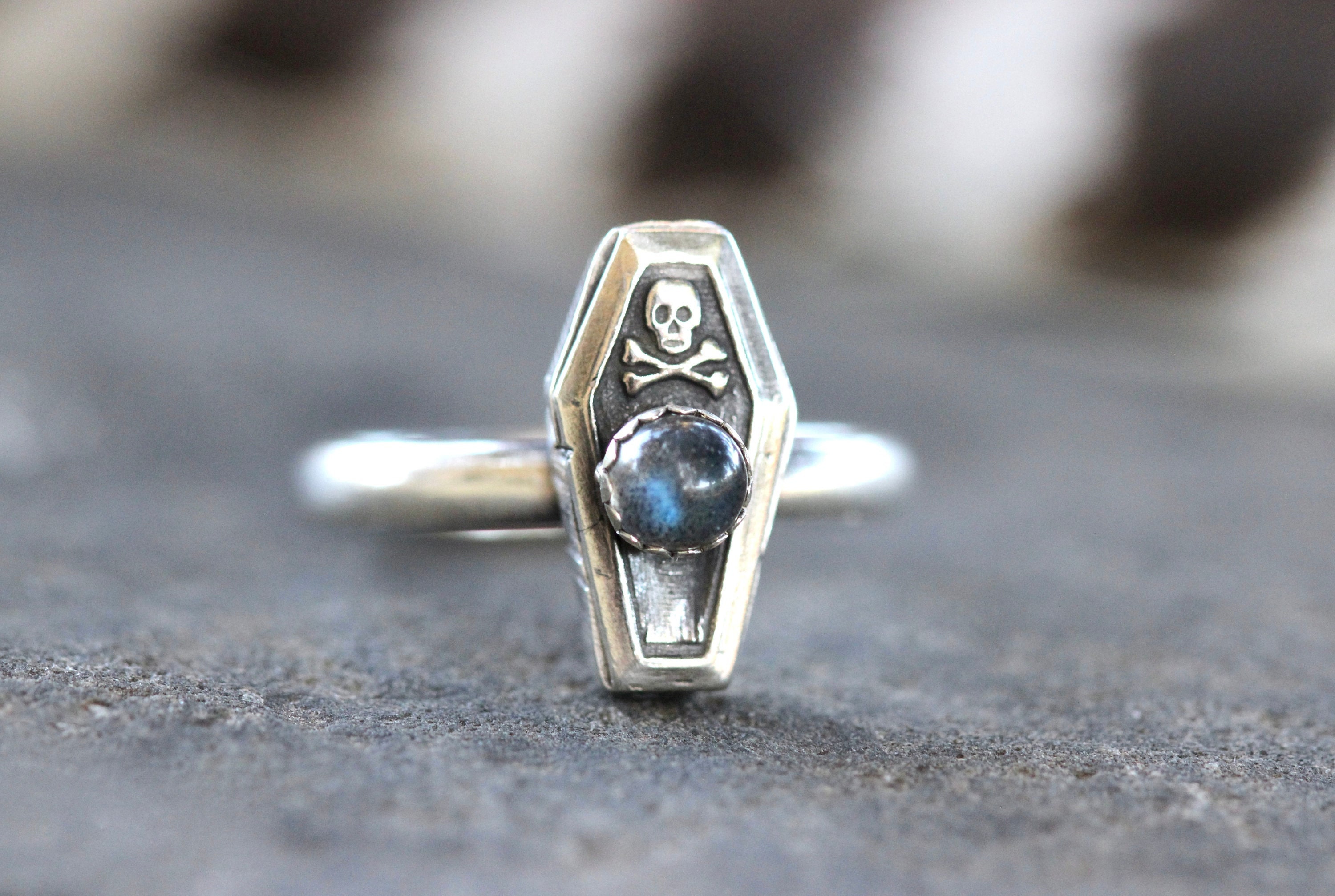 Sterling silver on sale coffin ring