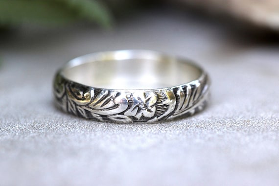 Floral stacking ring deals