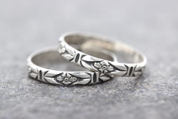 Sterling Silver Stacking Ring Thin Silver Ring Art Nouveau Flower Ring Band Silver Flower Ring Dainty Silver Ring Silver Stacking Rings SIZE 6