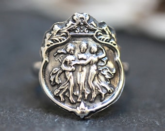 Anillo de plata de ley de la Diosa, Anillo de las Tres Gracias, Anillo de la Diosa Griega, Anillo de plata llamativo, Anillo de las Tres Parcas, Anillo de las Cárites, Anillo de la mitología griega