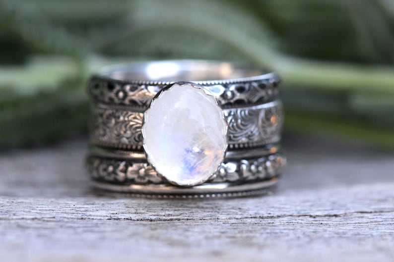 Anillo de piedra lunar arco iris, conjunto de anillos de piedra lunar, anillo de piedra lunar de plata de ley imagen 3