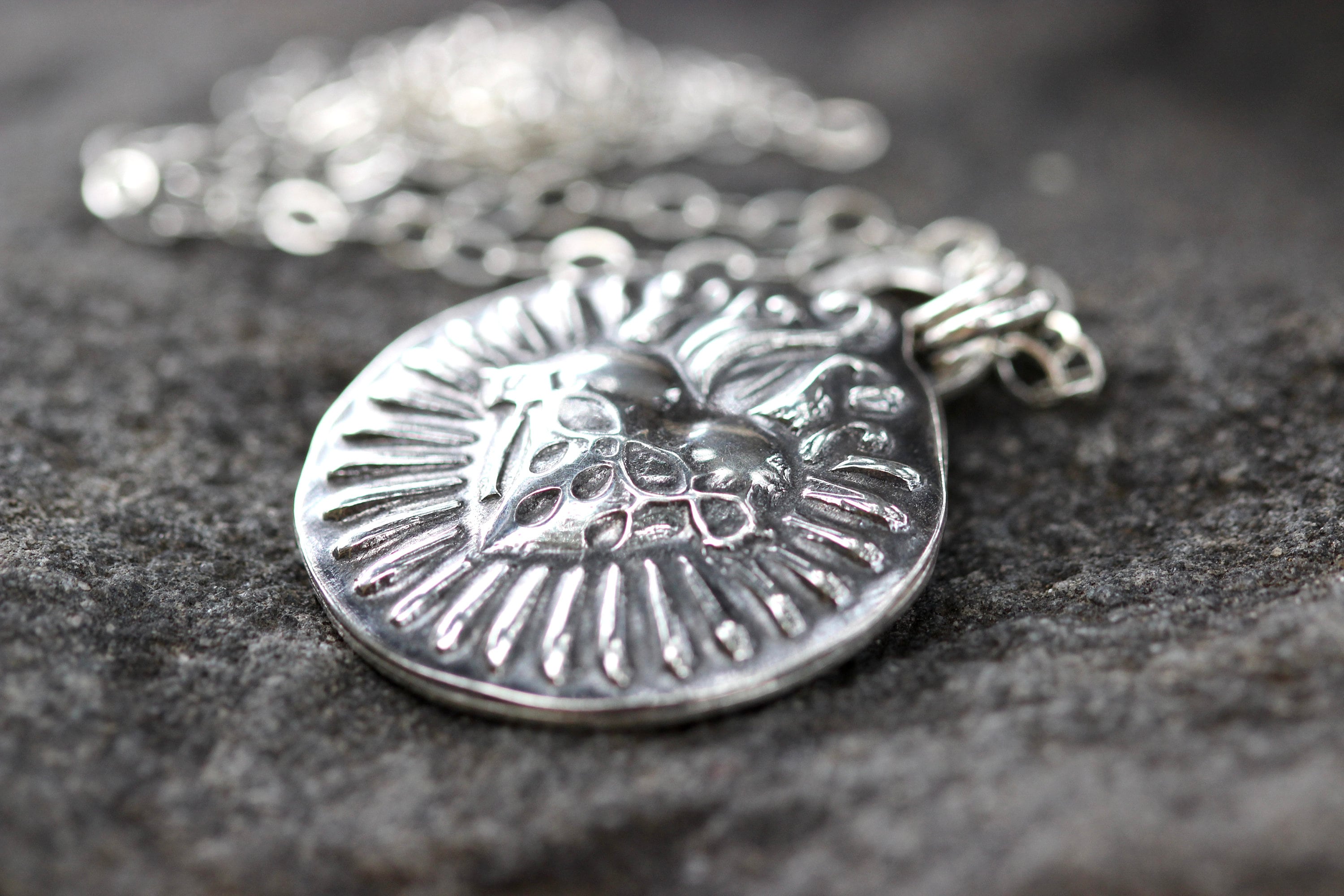 Sacred Heart Necklace Sterling Silver Sacred Heart of Jesus Milagro ...