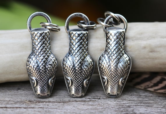 Collana in argento sterling a forma di cobra: ciondolo a forma di serpente con cristalli di zirconia cubica - Italia
