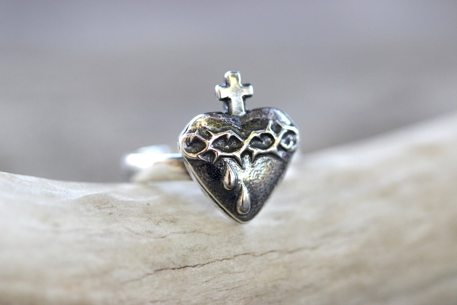 Sacred Heart Ring Sterling Silver Sacred Heart of Jesus Catholic ...