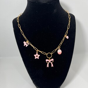 Bow charm necklace