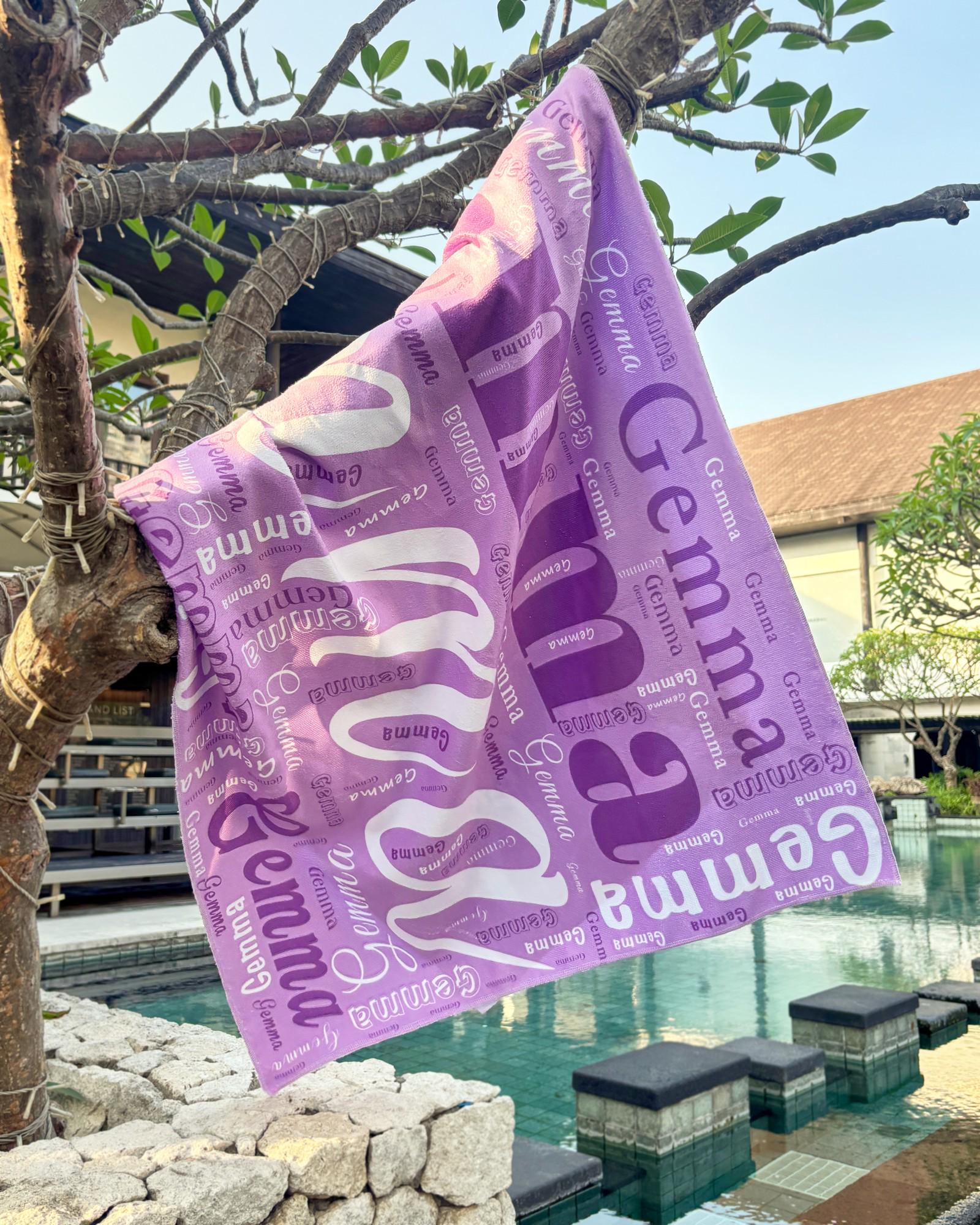 Customized name beach towels, personalized letter pool towels, bachelorette party bridesmaid gifts, children's customized name pool towels