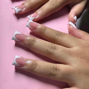 White French Tip Duck nails