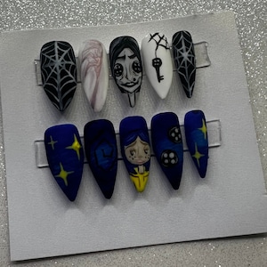 Coraline Press On Nails