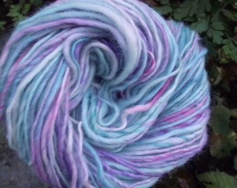 Handspun yarn, handpainted thick and thin worsted  wool yarn, handmade yarn worsted bulky-Pretty Pony