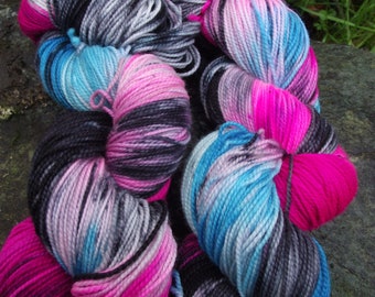 Handpainted sock yarn, fingering yarn, Superwash  Merino, 100 grams- New Wave