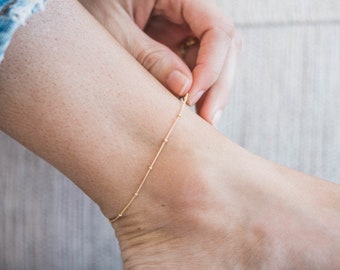 Satellite Chain Anklet • Dainty Anklet • Minimalist Anklet • Gold Filled • Sterling Silver • Gift for Her • Minimal Anklet • Dot Chain • LYR