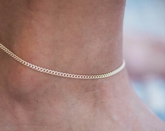 Curb Chain Anklet • Layering Anklet • Dainty Anklet • Delicate Gold Filled • Minimalist Anklet • Minimal Jewelry • Trendy Anklet • Gift LYR