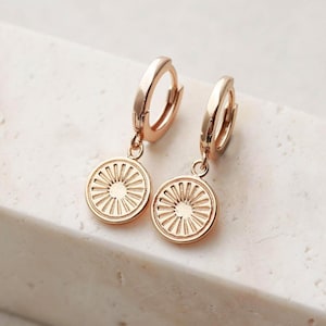 Sunburst Disc Huggies - Minimalist Earrings, Huggie Earrings, Bridesmaid Earrings, Trendy Earrings, 24/7, Hypoallergenic, Sun Earrings LUMA image 1