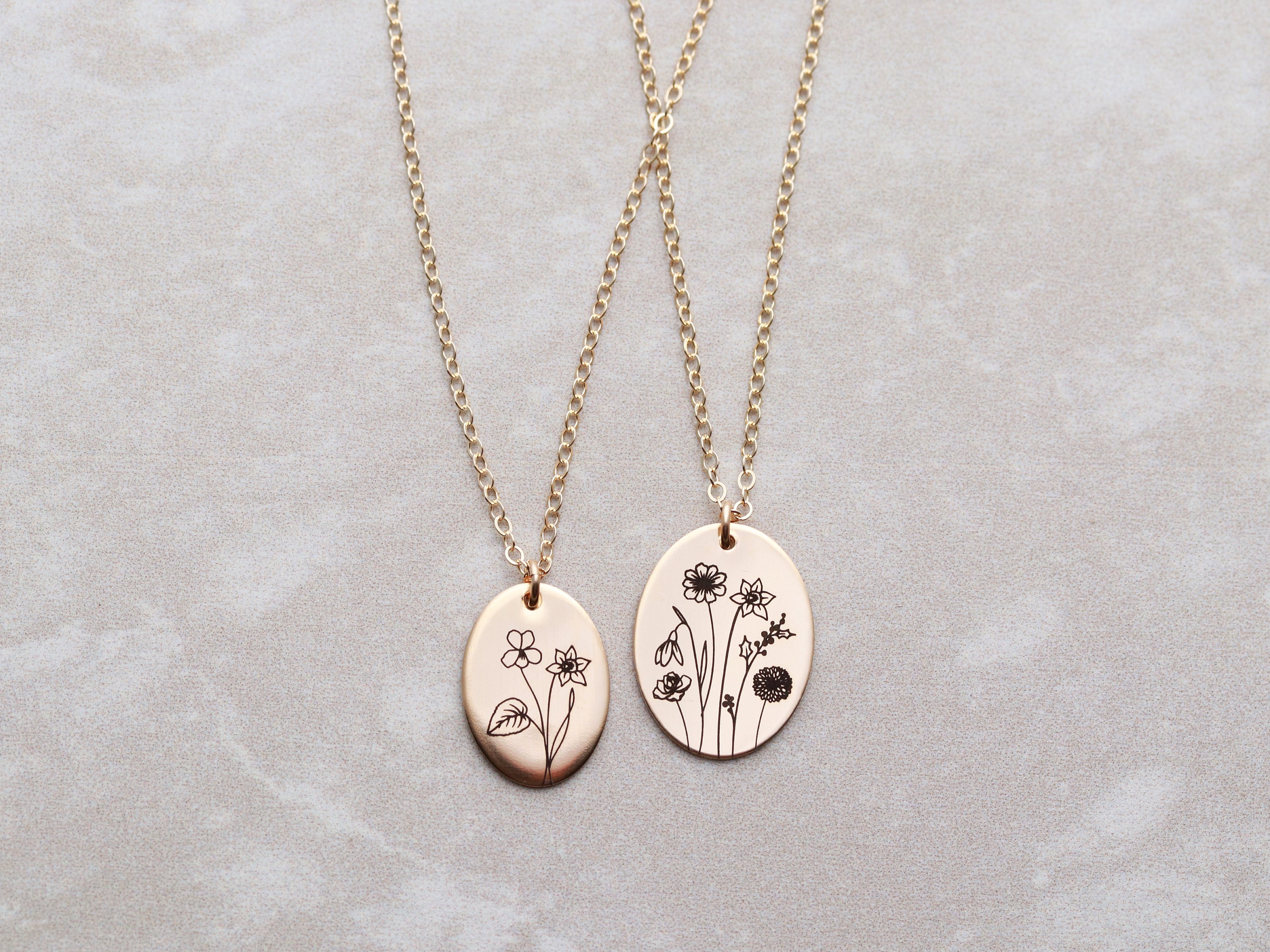 Multi Birth Flower Necklace • Flower Necklace • Floral Pendant Necklace • Mother&#39;s Day Gift • Gift for Mom • Flower Birth Month Oval BFL