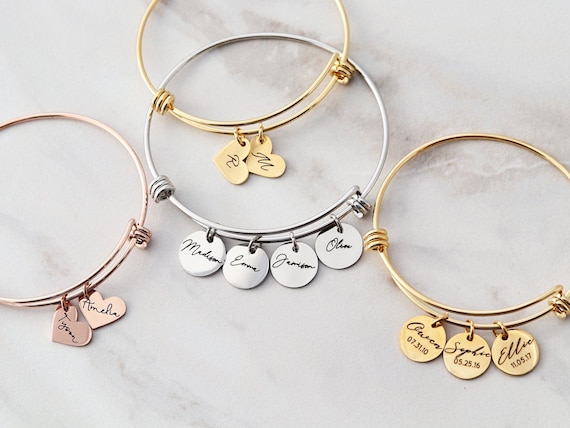 Personalized Charm Bracelet with Initial and Zodiac Sign - Cissy Pixie