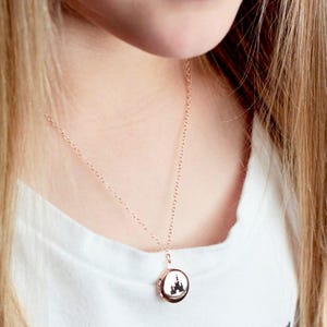 Children's Locket • Personalized Locket • Engraved Locket • Childs Locket • Photo Locket • Locket Necklace • Gift for Kids • MINI MXE1 afbeelding 4