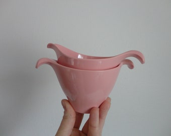 VINTAGE pink MELMAC plastic creamer + sugar SET - pink kitchenware - retro | vintage melmac servingware - sugar dish missing lid