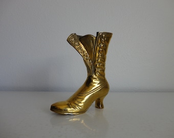 VINTAGE brass tone metal BOOT figurine - victorian style brass boot - victorian style boot vase - victorian boot shoe decor - witch decor