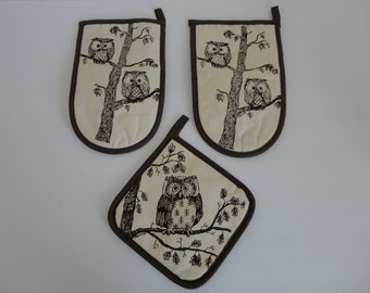 VINTAGE set of 3 1970s / 80s brown owl POT HOLDERS - retro vintage owl kitchen decor - melvin owl pot holder - please read description