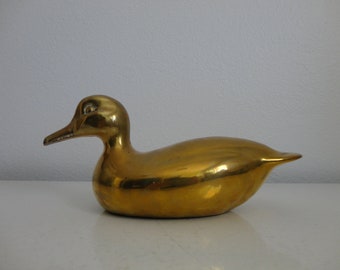 VINTAGE brass tone metal DUCK FIGURINE - shelf | mantle decor - regency bird decor - cabin | lake house | farmhouse decor - as found