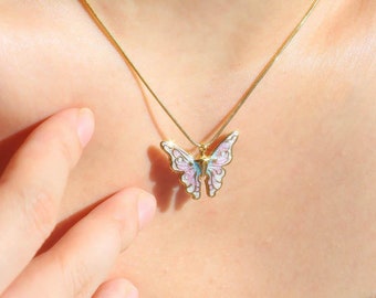 Butterfly Shaped Delicate Necklace, Fashion Necklace,Butterfly Necklace for Fairy Girls,  Magical Butterfly Necklace- Mariposa Necklace