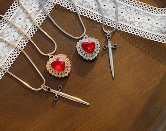 Cœur et épée, Bijoux pour couple, Collier cœur et épée, Collier chasseur, Collier épée, Collier coeur