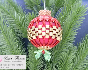 Beaded Ornament Cover Holly Theme Tutorial/Pattern