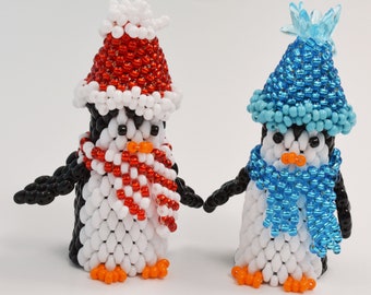 Patron/tutoriel de perles Superduo Penguins par Katie Dean, Beadflowers. Utilisez un point peyotl simple et des perles de rocaille de base pour ce projet.