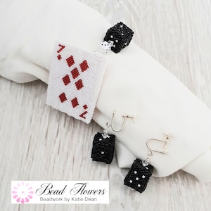 Peyote stitch bracelet pattern/tutorial with playing card and lucky dice. Card games design by Katie Dean