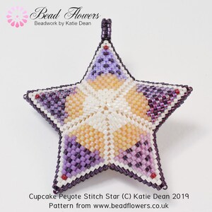 Peyote beaded star cupcake design. Tutorial to make a 2 5cm Peyote stitch beaded star. Designed by Katie Dean. image 3