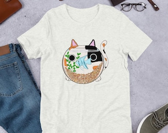 Unisex t-shirt - A cat, a fish and an aquarium