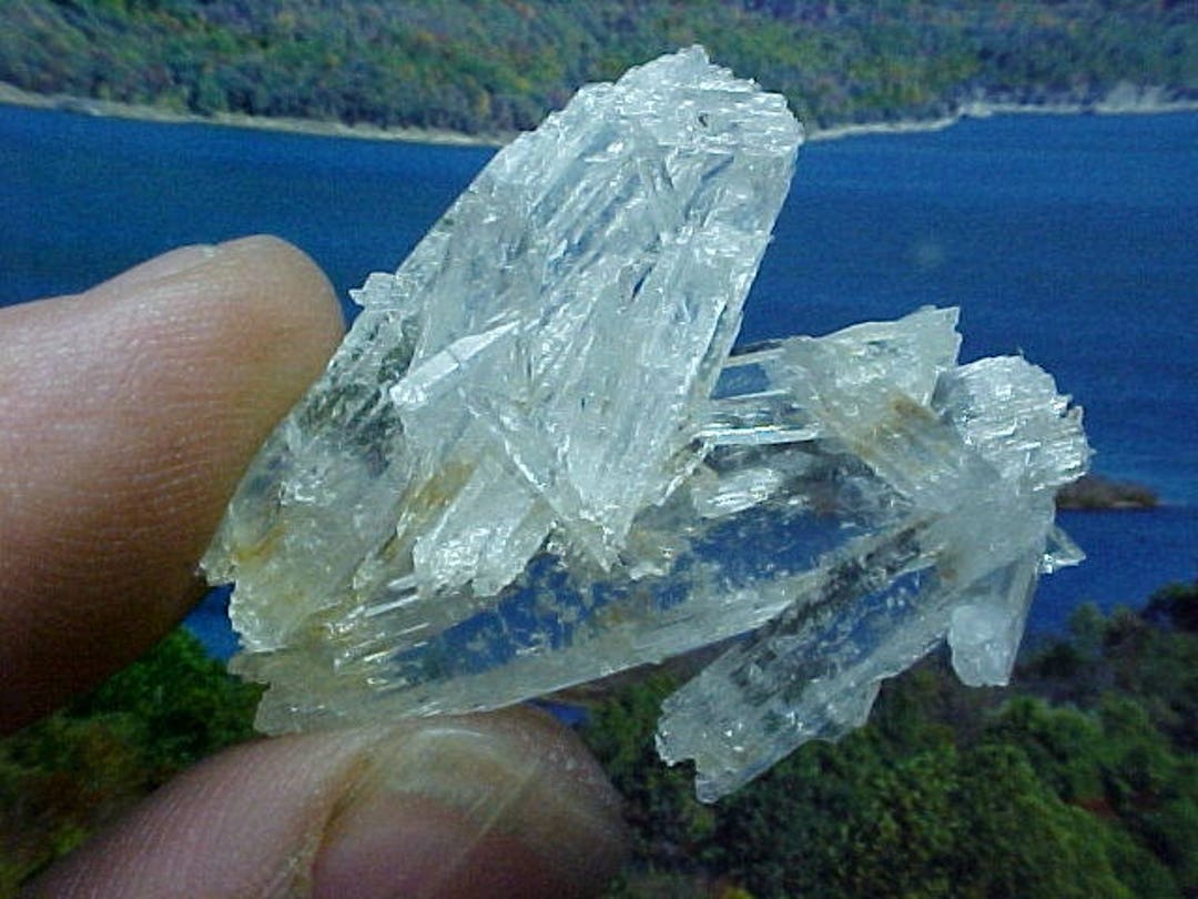 Arkansas Jeffrey Quarry Solution Quartz ET Crystal Cluster Are You ...