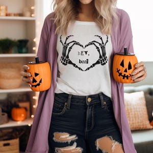 Hey boo t shirt,boo ghost t-shirt,funny halloween t-shirt,skeleton t shirt,cute skeleton shirts,skeleton halloween t shirt,oh hey boo,shirts