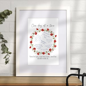 Lembrança floral de aniversário sóbrio um dia de cada vez — Escreva suas próprias mensagens de parabéns pelo aniversário de sobriedade — Baixe o slogan de recuperação