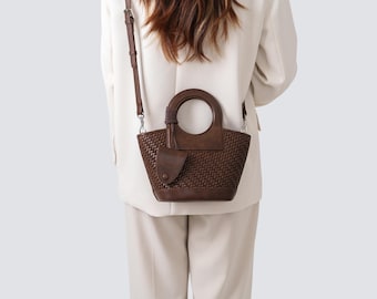Woven Vegan Leather Handbag, Circular Handle Tote, Braided Crossbody Bag, Inner Pouch