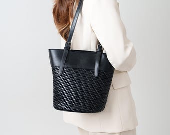 Woven Vegan Leather Tote Bag, Black Intrecciato Shoulder Purse with Zipper Pouch