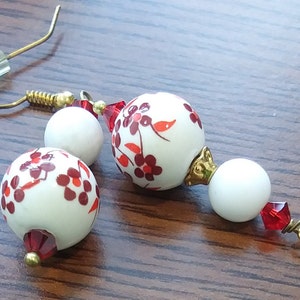 Red daisy earrings, white ceramic daisy bead earrings, ceramic earrings, daisy earrings, 16mm round beads image 2