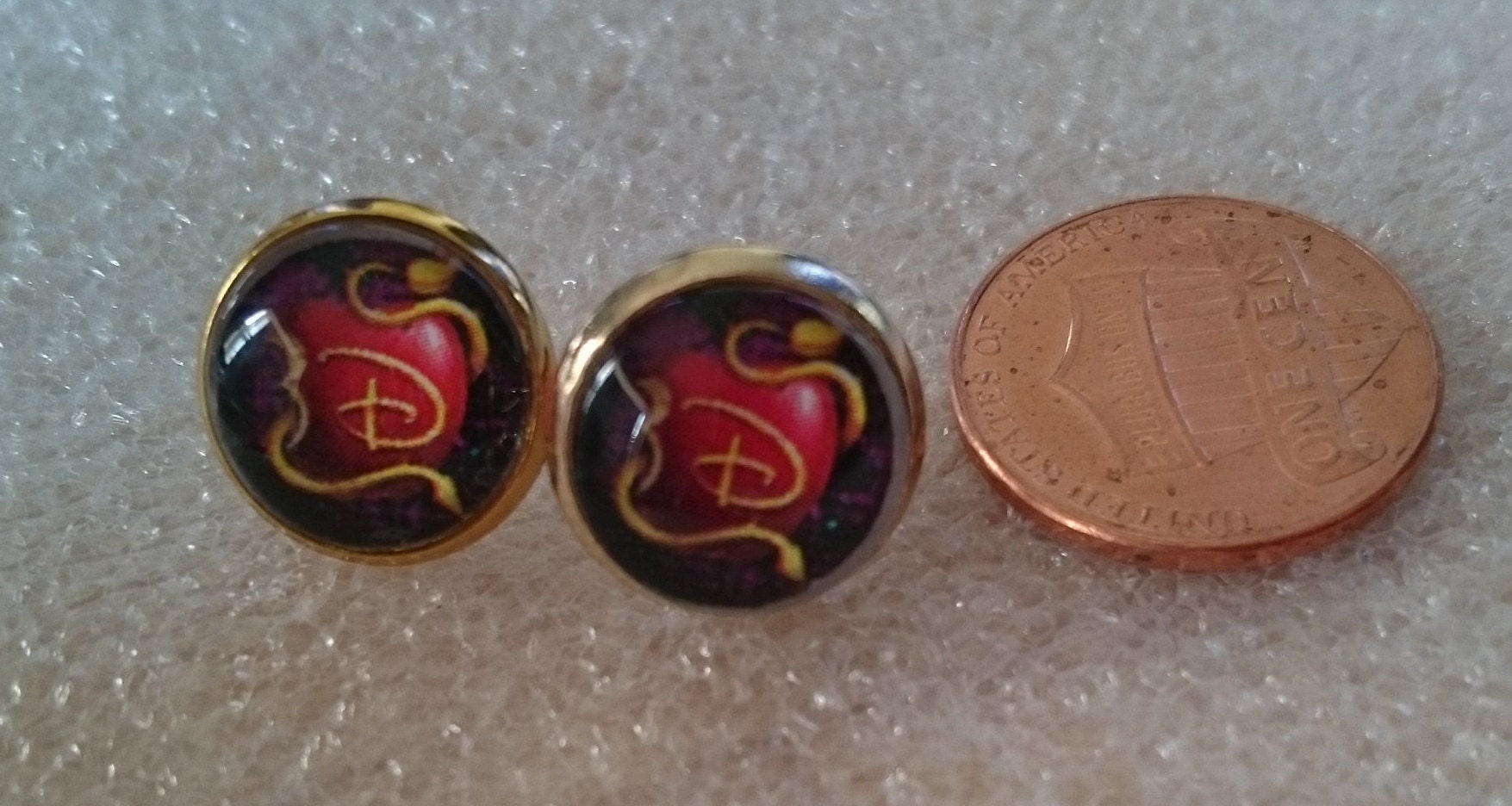 Disney descendants deals earrings