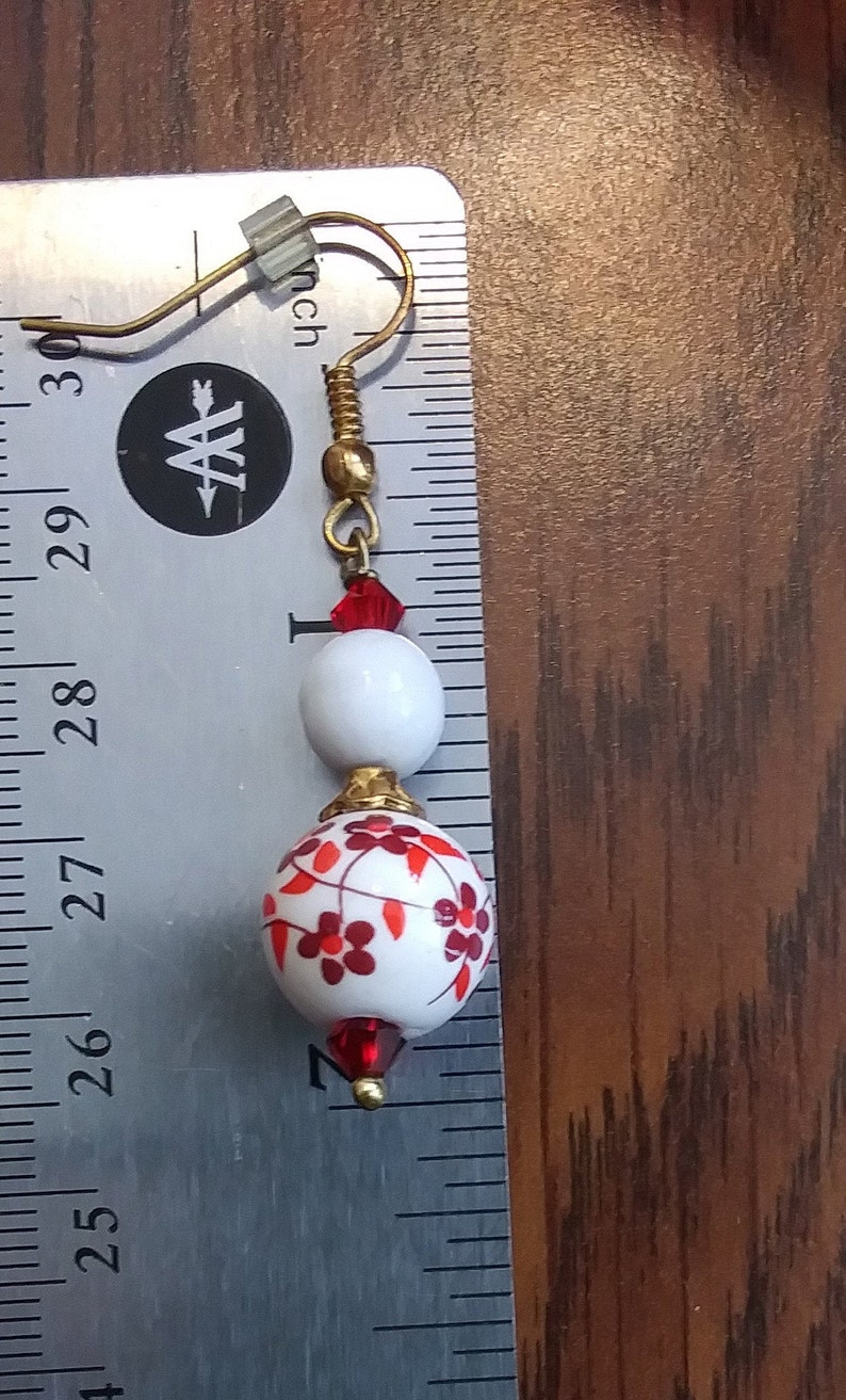 Red daisy earrings, white ceramic daisy bead earrings, ceramic earrings, daisy earrings, 16mm round beads image 6