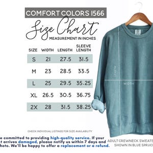 Sudadera Comfort Colors® para mujeres en medicina, doctora, cuello redondo, regalo de graduación, suéter médico unisex, ropa para enfermeras residentes de MD imagen 9