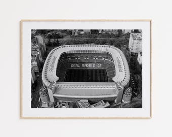 Poster dello stadio Santiago Bernabéu, Real Madrid, FIFA, UEFA, regali di calcio, poster sportivo, poster di giocatori di calcio, arte murale di calcio, regalo sportivo